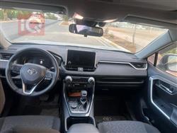 تۆیۆتا ڕاڤ 4